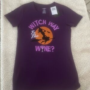 NWT- Chemistry brand Halloween purple short sleeve t shirt Large-fits like Med.